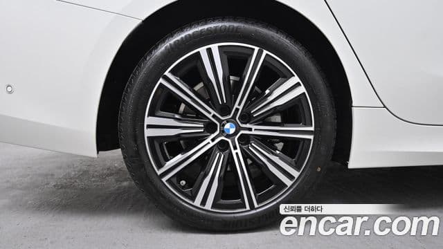 BMW 3시리즈 (G20), 2025 все фото