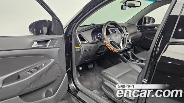 Hyundai All New Tucson Modern, 2016 10