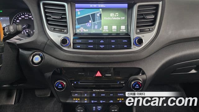 Hyundai All New Tucson Modern, 2016 14