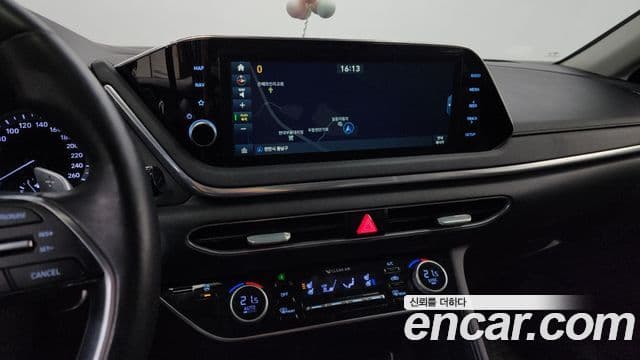 Hyundai Sonata (DN8) Premium Family, 2020 17