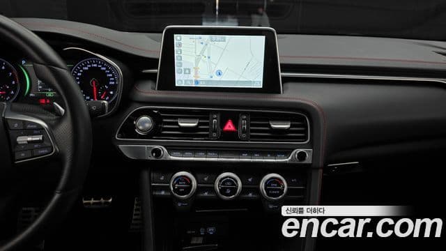 Genesis G70 Sport пакет, 2019 15