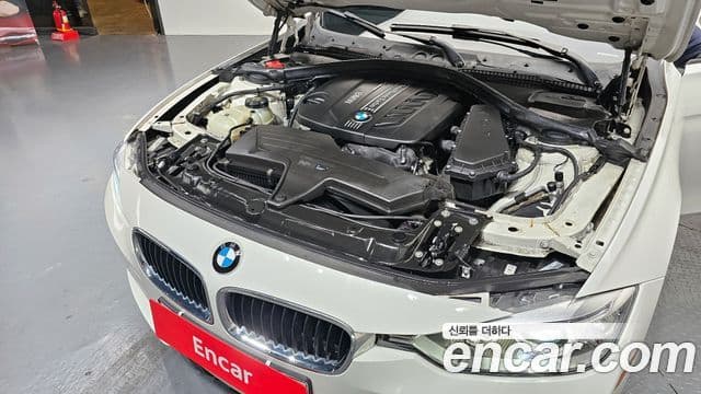 BMW 3시리즈 (F30), 2015 6