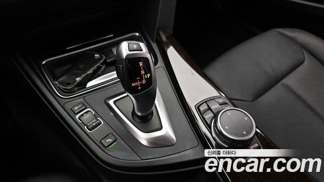 BMW 3시리즈 (F30), 2015 9