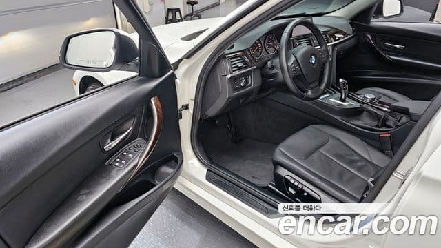 BMW 3시리즈 (F30), 2015 10