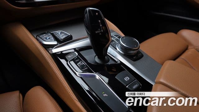 BMW 5시리즈 (G30) 520d M Sport Special Edition, 2018 9