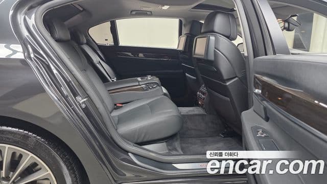 BMW 7시리즈 (F01) 750Li, 2010 12