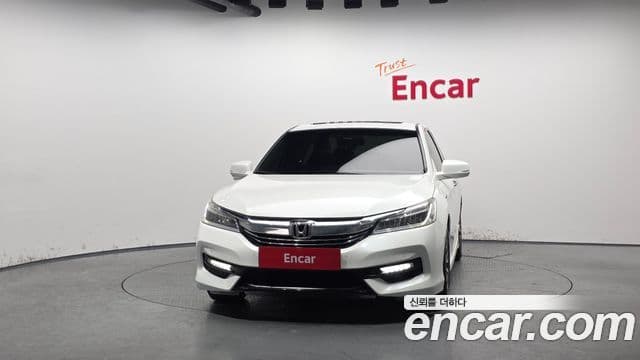 Honda 올뉴어코드 9세대, 2017 3