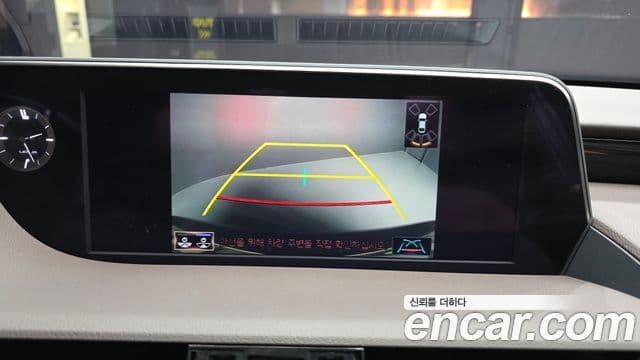 Lexus ES300h 7세대 Luxury Plus, 2021 15