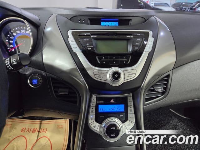 Hyundai Avante MD Premier, 2012 8