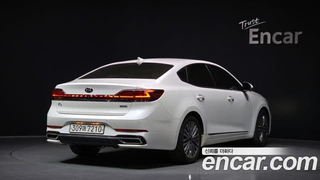 Kia K7 Premier гибрид Noblesse, 2020 2
