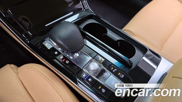 Kia K7 Premier гибрид Noblesse, 2020 9