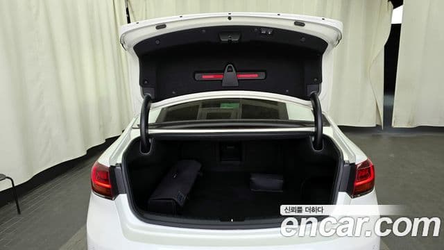 Kia K7 Premier гибрид Noblesse, 2020 20