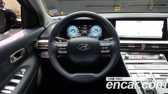 Hyundai NEXO Premium, 2024 13