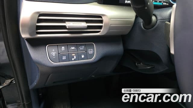 Hyundai NEXO Premium, 2024 18