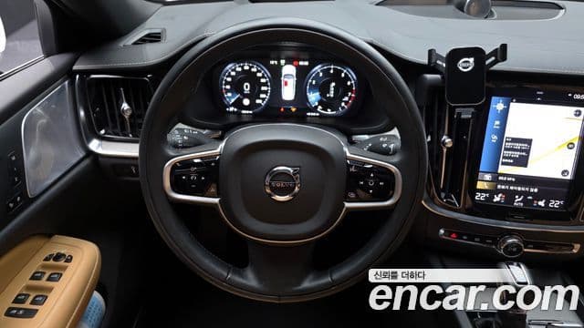 Volvo S60 3세대 T5 Inscription, 2020 13