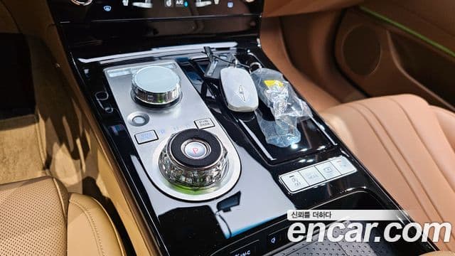 Genesis G80 (RG3) бензин 2.5 турбо 2WD, 2026 9