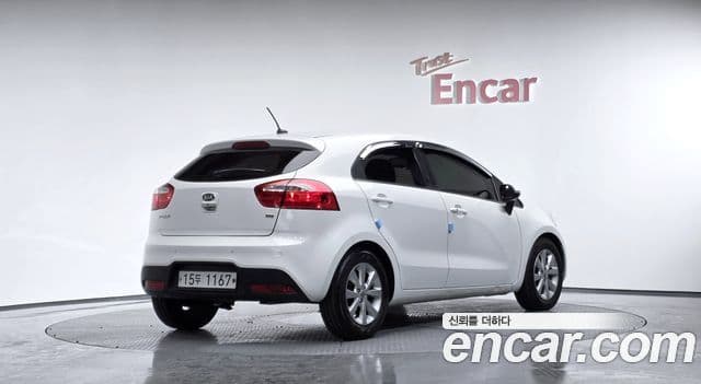 Kia All New Pride Luxury Eco Plus, 2012 2