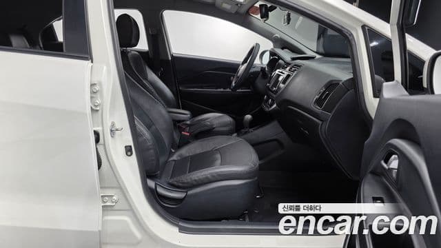 Kia All New Pride Luxury Eco Plus, 2012 10