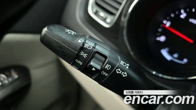 Kia The / новый New Carnival Special, 2019 18