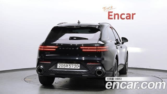 Genesis GV70, 2021 4