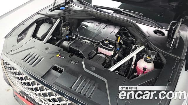 Genesis GV70, 2021 6