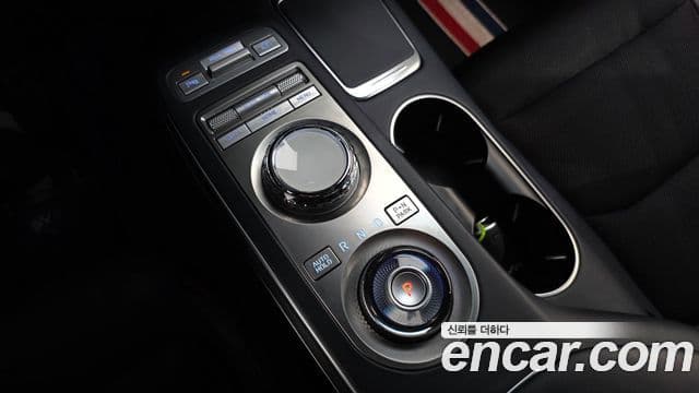 Genesis GV70, 2021 9