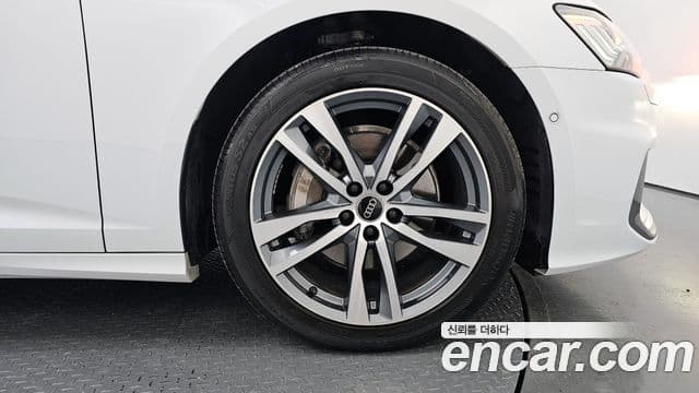 Audi A6 (C8) Premium, 2023 все фото