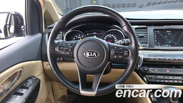 Kia The / новый New Carnival President, 2019 13