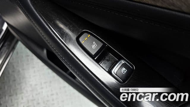 Kia K8 гибрид Noblesse, 2022 18