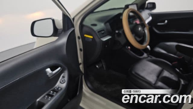 Kia All New Morning Luxury, 2015 11