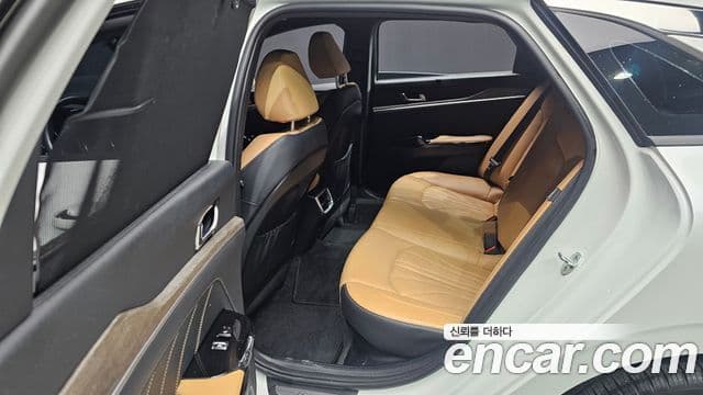 Kia K5 гибрид 3세대 Signature, 2022 12