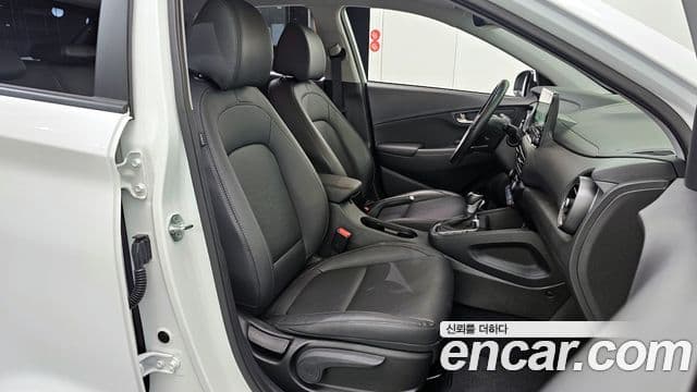 Hyundai The / новый New Kona Modern, 2022 10