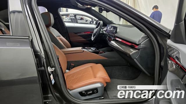 BMW i5 (G60), 2024 11