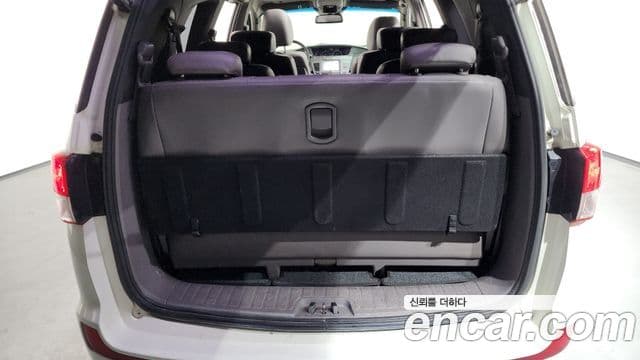 KG모빌리티(SsangYong) Korando 투리스모 4WD RT 9인승, 2014 20