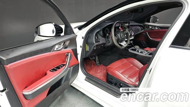 Kia 스팅어 GT, 2018 10