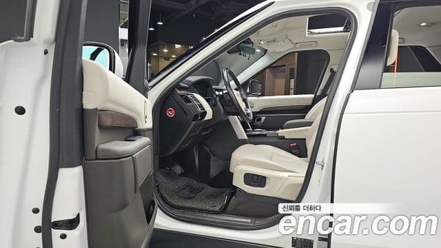 Land Rover Discovery 5 3.0 TD6 HSE, 2018 10