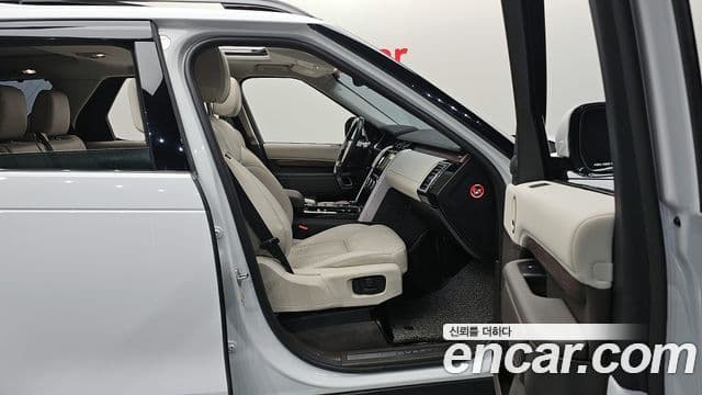 Land Rover Discovery 5 3.0 TD6 HSE, 2018 11