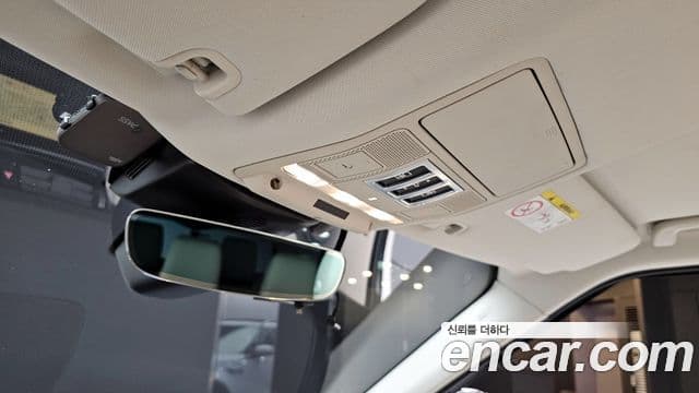 Land Rover Discovery 5 3.0 TD6 HSE, 2018 18