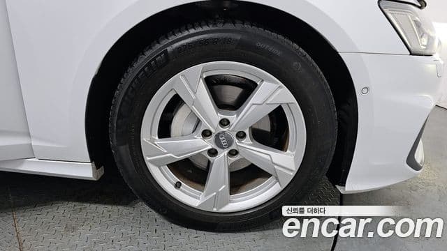 Audi A6 (C8), 2020 все фото