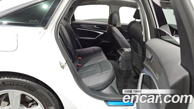 Audi A6 (C8), 2020 12