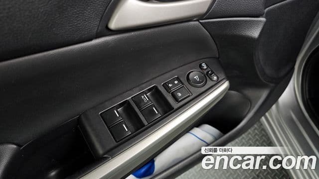 Honda 올뉴어코드 8세대, 2012 17