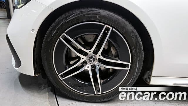 Mercedes-Benz E-класс W214 AMG Line, 2025 все фото