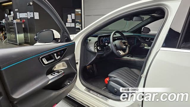 Mercedes-Benz E-класс W214 AMG Line, 2025 11