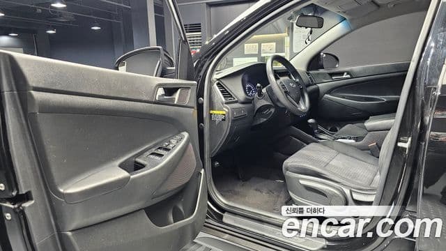 Hyundai All New Tucson Style, 2016 11