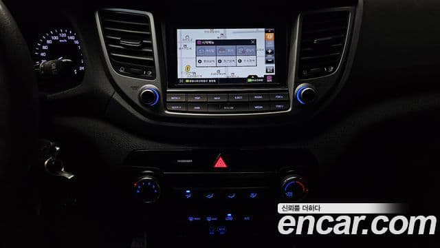 Hyundai All New Tucson Style, 2016 15