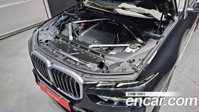 BMW X7 (G07) xDrive 40i M Sport 6인승, 2025 6