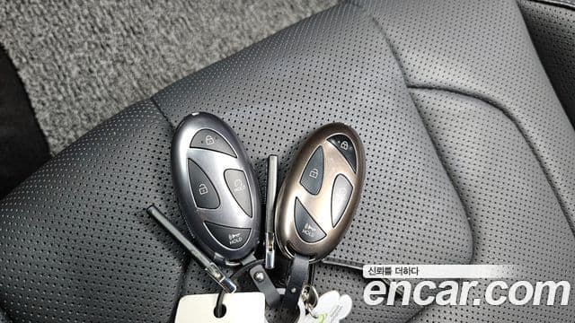 Hyundai The / новый New Avante (CN7) Inspiration, 2025 19