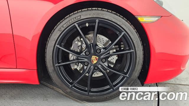 Porsche 718 Boxster, 2019 все фото