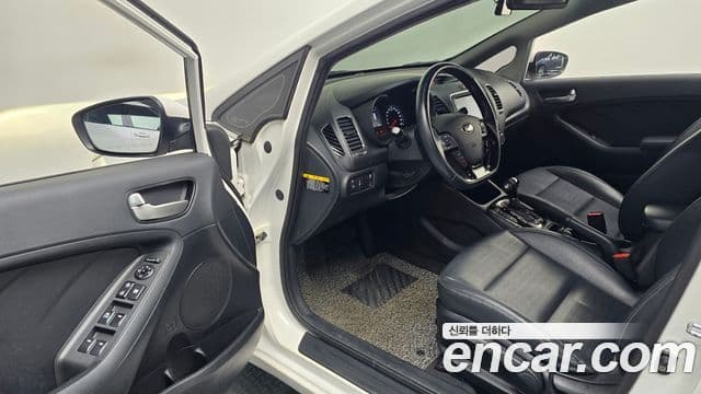 Kia The / новый New K3 Style, 2018 11