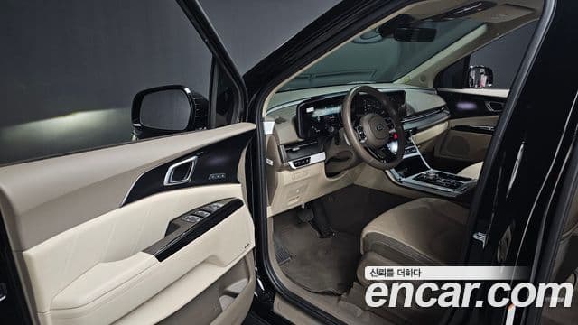 Kia Carnival 4세대 Signature, 2021 11